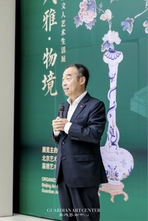 嘉德艺术中心总经理寇勤先生致辞。主办方供图