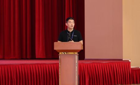 海外事业群总裁肖航（谢明 摄）
