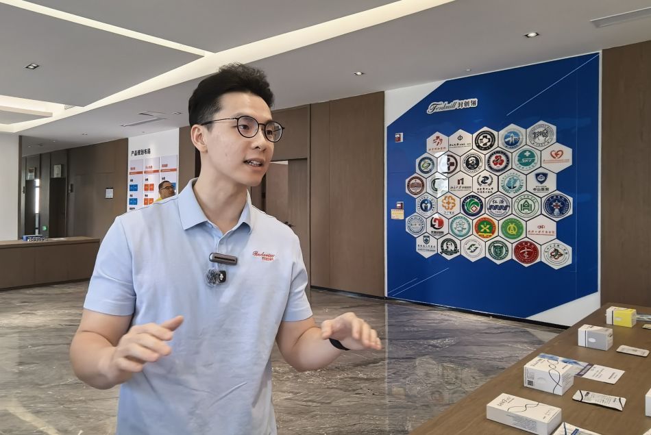 海南百迈科医疗科技股份有限公司研发总监谭奕勋。新西兰中华新闻通讯社 赵旭 摄